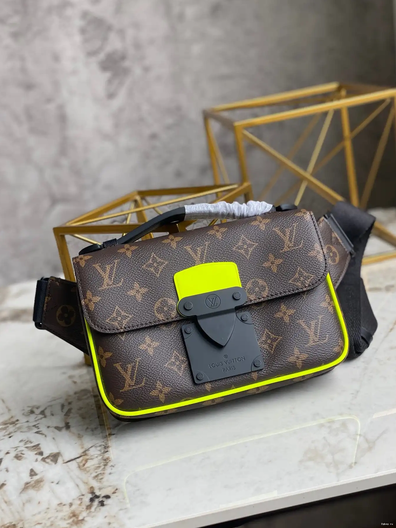 S LOCK BAG LOUIS SLING VUITTON 0702